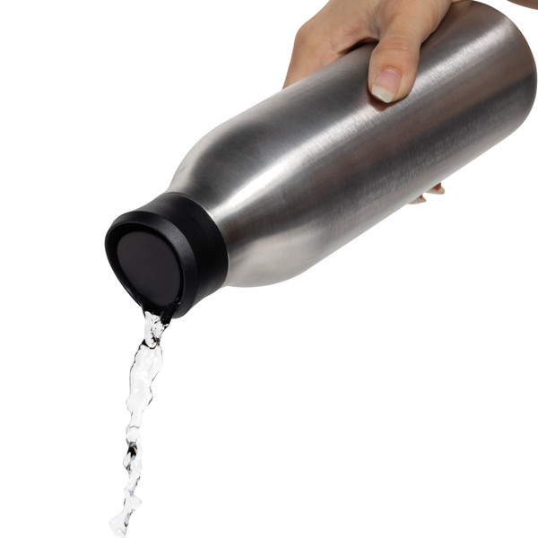 Bouteille d'eau 600ml en acier recyclé RCS Avira Alok - Argent
