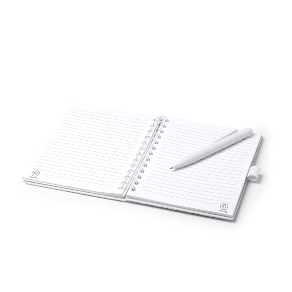 Libreta personalizada de papel piedra A5 con bolígrafo a juego