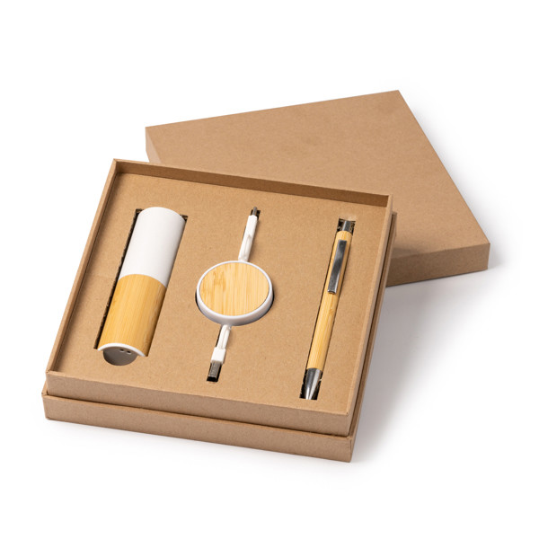 Personalised eco tech gift set in bamboo and recycled ABS with 4500 mAh power bank, extendable cable and pen