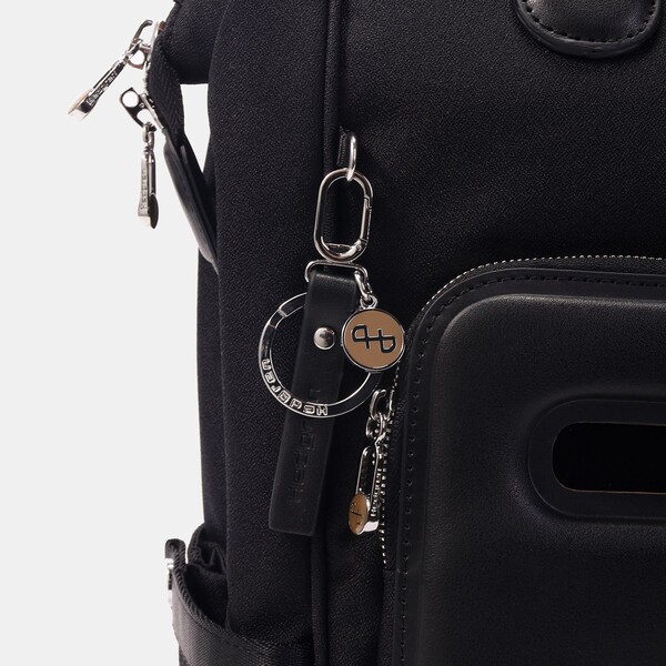 MOKA L Rucsac L 15.4" + RFID - Hedgren - Black