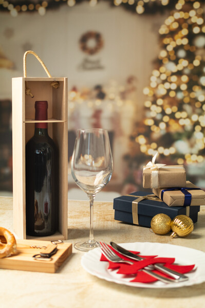 Egyedi boros ajándékdoboz VinoBox