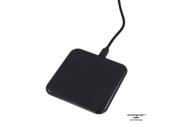 2259 | Xoopar Iné Wireless Fast Charger - Recycled Leather 15W