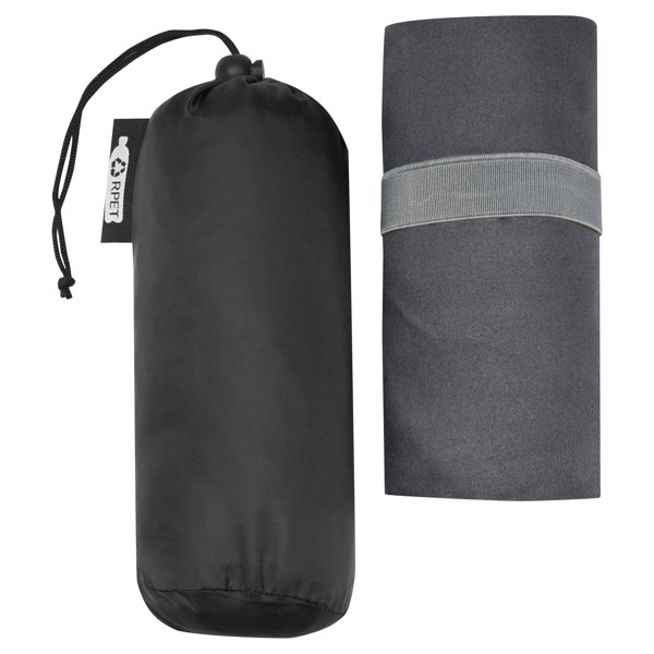 Serviette Pieter ultra-légère à séchage rapide fabriquée en PET recyclé 130 x 80 cm - Gris