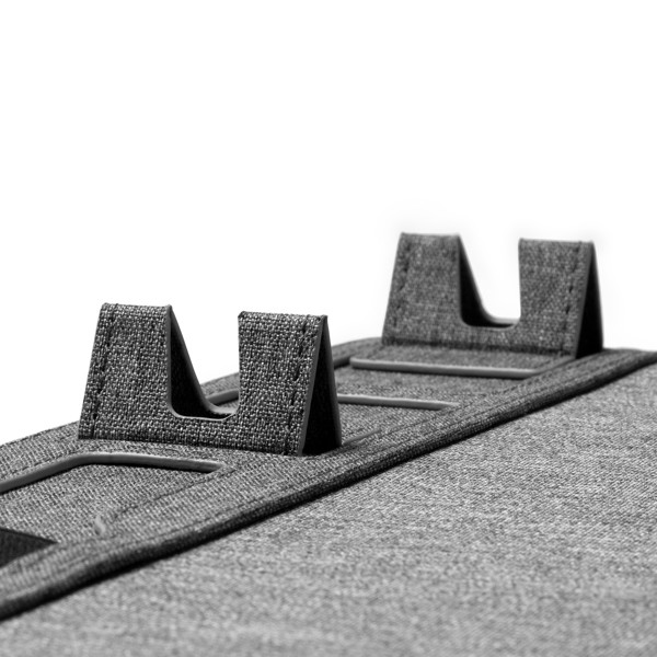 Charger Mouse Pad Demar