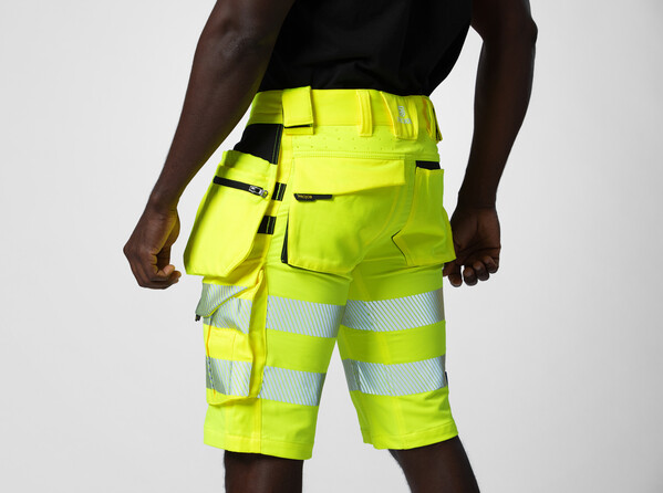 6575 Shorts stretch Yellow/Black C148