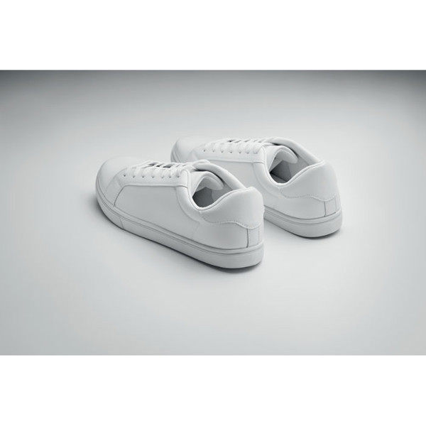 MB - Sneakers in PU size 47 Blancos