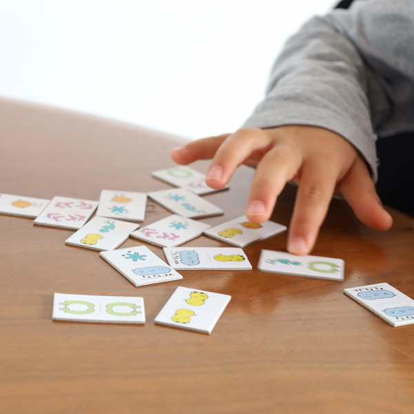 Dominoes On Cardboard 28 Pieces With Customizable Packaging