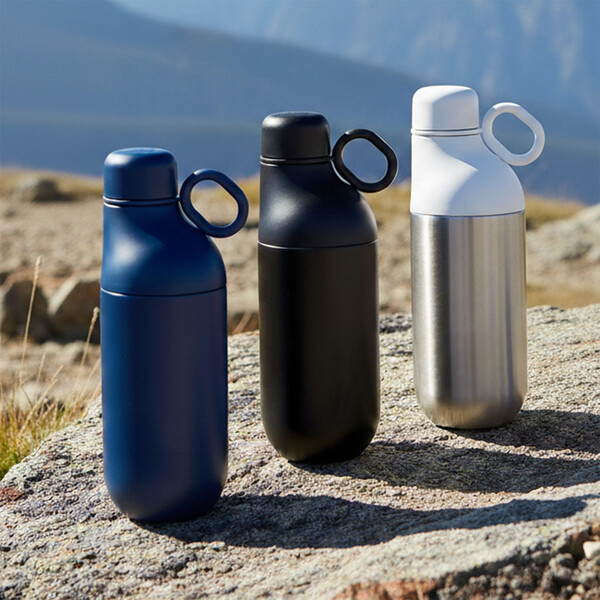 HOOKIPA M - BND877M - Bouteille et gobelet 2 en 1 (500 ml / 370 ml) Double paroi en acier inoxydable recyclé et ABS
