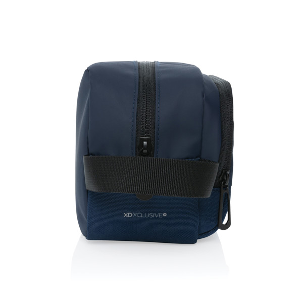 Trousse de toilette en rPET AWARE™ Armond - Bleu Marine