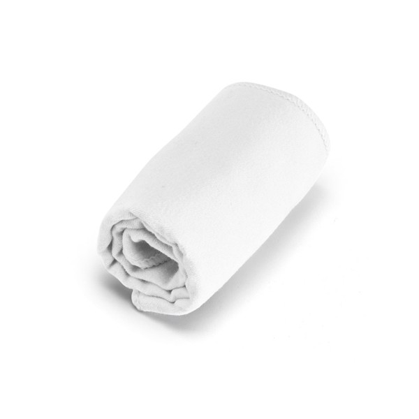 TRAVIS. Sports towel in microfibre - White