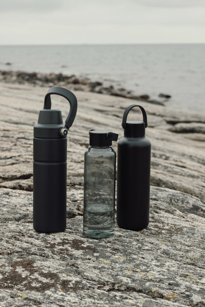 VINGA Baltimore trek RCS fľaša z rec. Nerez. ocele 600 ml - Čierna