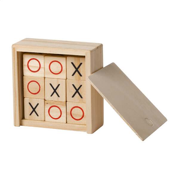 Tic-Tac-Toe Wotax