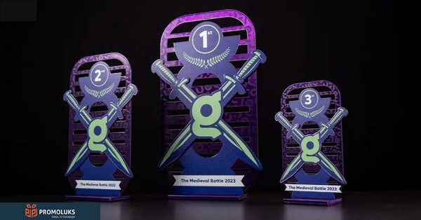 Trophies & Plakets - custom made