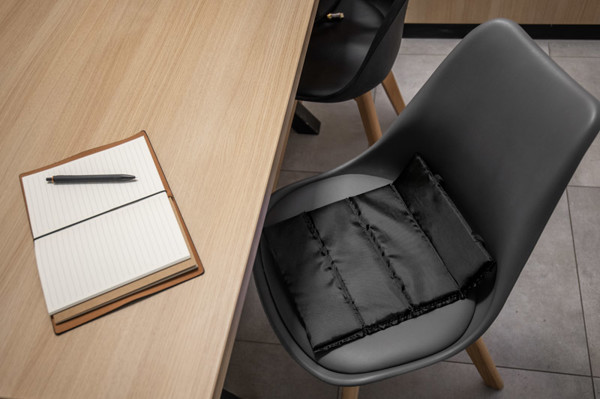 Folding seat mat TREKPAD - black