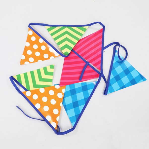 Garland With 4 Pvc Flags, 21X16 Cm, Per Meter, Customizable.