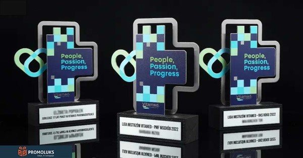 Trophies & Plakets - custom made