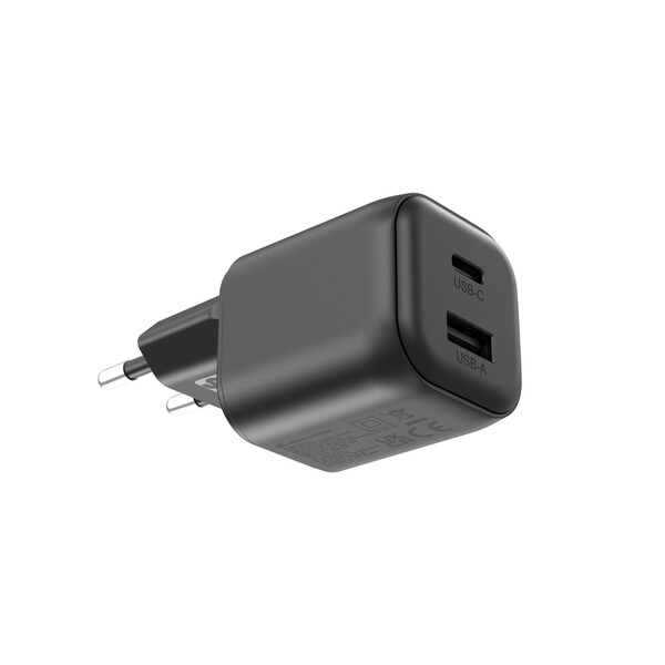 Urban Vitamin Livermore RCS recycled 100W GAN charger