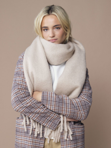 Fluffy Scarf - Natural Stone