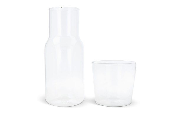 Sæt med karaffel 550 ml og drikkeglas 250 ml