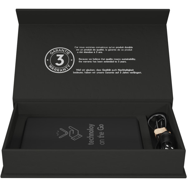 SCX.design W19 Nomad 10W foldable induction charger