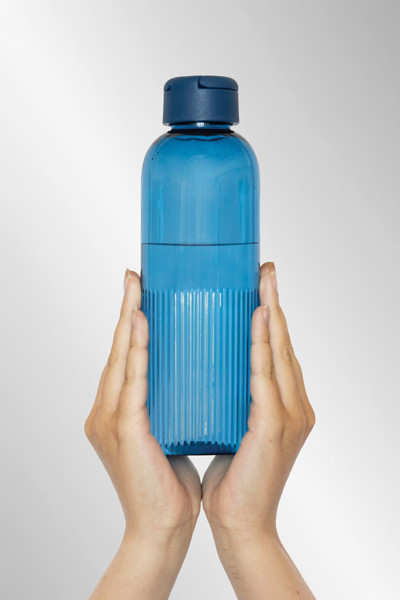 Bouteille 750ml  étanche avec poignée en rPET RCS Ripple - Bleu Marine