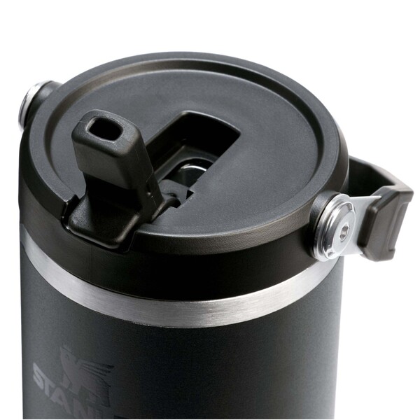 Stanley IceFlow™ 2.0 890 ml insulated stainless steel tumbler with flip straw - Black