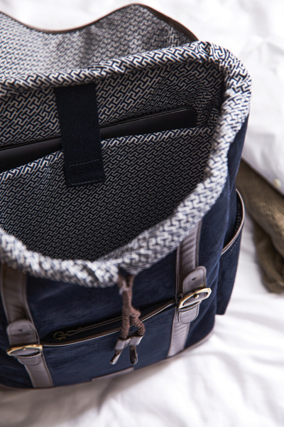 Vinga Hunton backpack, 17 inch laptop pocket - Blue