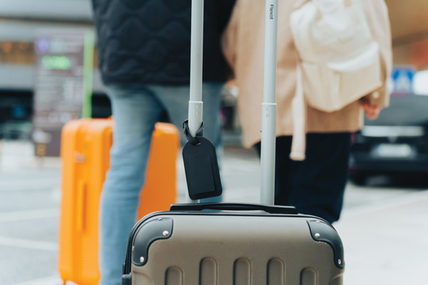 Globefind Dual RCS luggage tag with worldwide locating