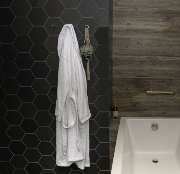 Olima Terry Bathrobe - White / M/L