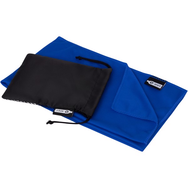 Asciugamano sportivo Raquel di raffreddamento in PET riciclato con pouch 80 x 30 cm - Blu royal