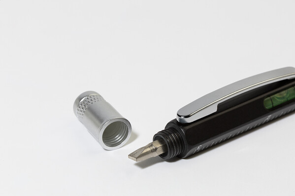 Guľôčkové Pero Fixpen - Black