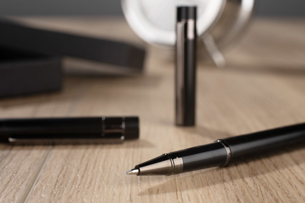 Writing set ZILE