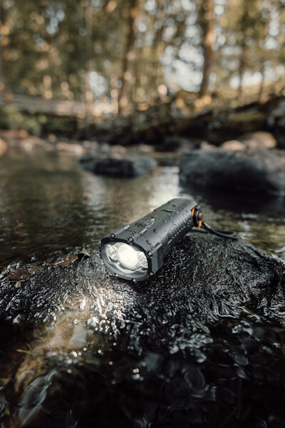 Lampe torche multifonction étanche IPX8 Nordic Drift Everest