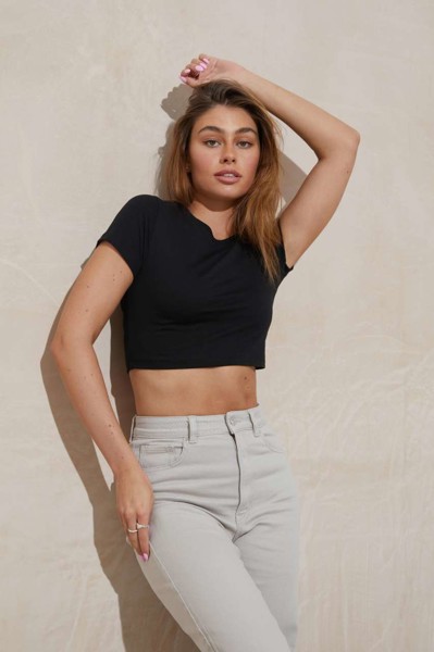Women's Tri-Blend Cropped T - Solid White / L