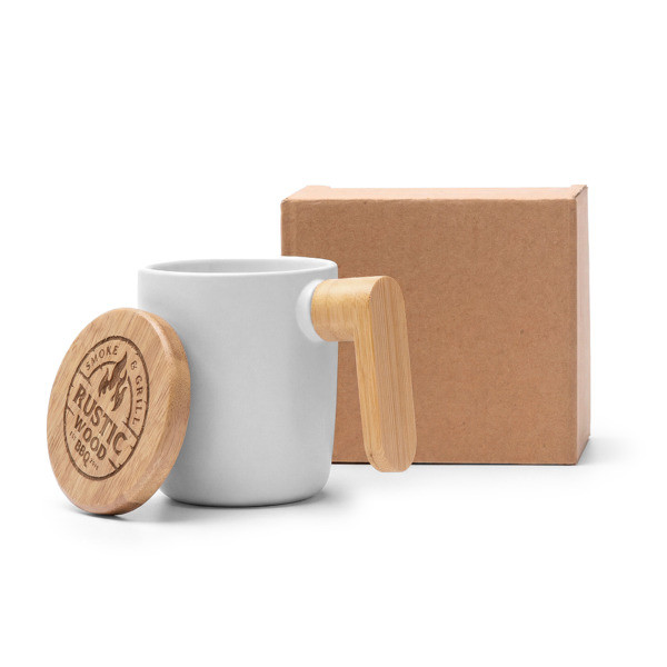 Personalised matte ceramic mug 350 ml with bamboo lid and handle