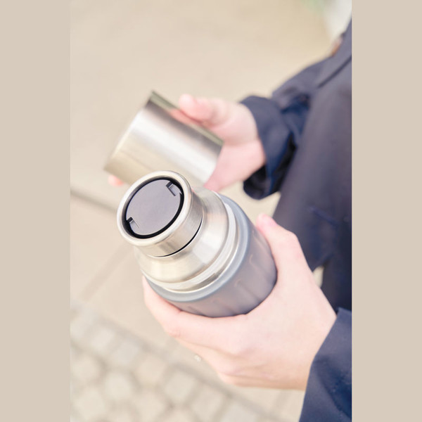 Stainless Steel Bottle Saint Albans 730 ml