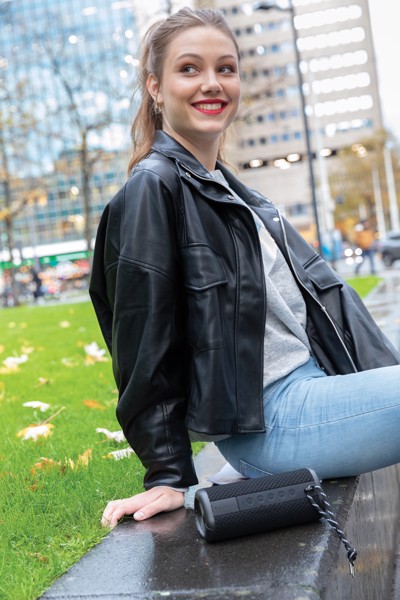 Zvočnik Urban Vitamin Berkeley, IPX7, moč 10 W
