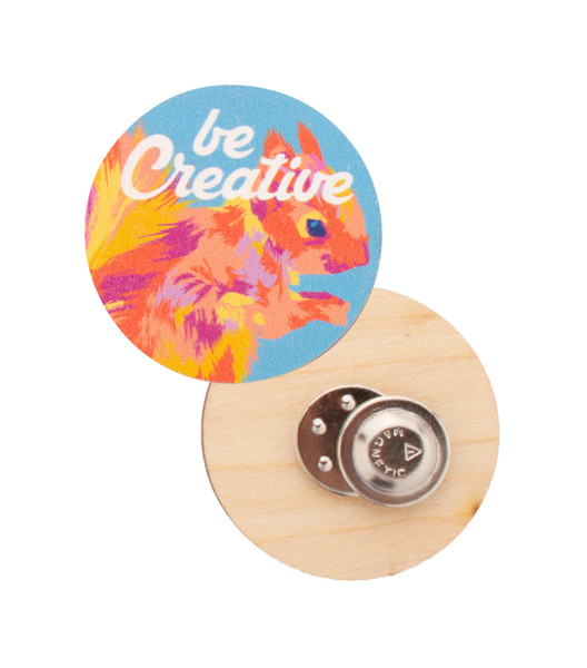 Custom Magnetic Badge WooBadge - Natural