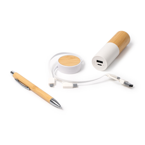 Personalised eco tech gift set in bamboo and recycled ABS with 4500 mAh power bank, extendable cable and pen