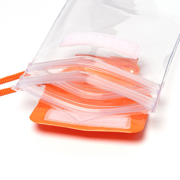 Dry Pouch Fuler - White