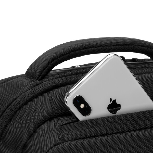 Incase ICON Slim Pack