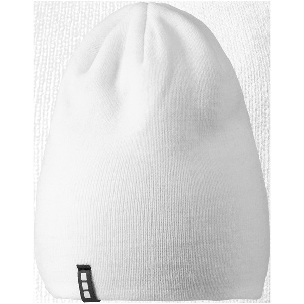 Gorro acrílico com etiqueta contrastada "Level" - Branco