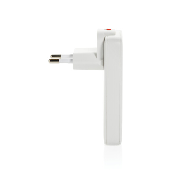 Fluxo RCS 65W flat GAN charger with universal connectors