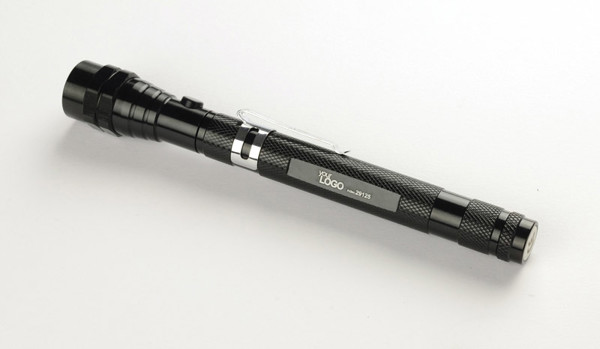 Flashlight with magnet ITI