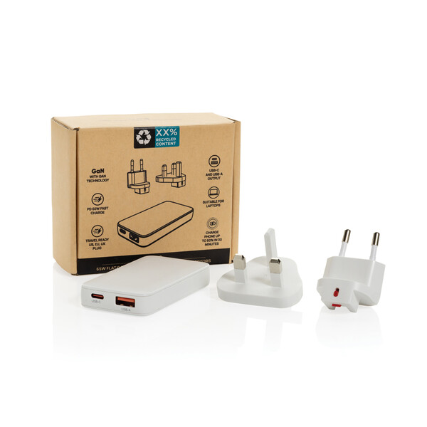 Fluxo RCS 65W flat GAN charger with universal connectors