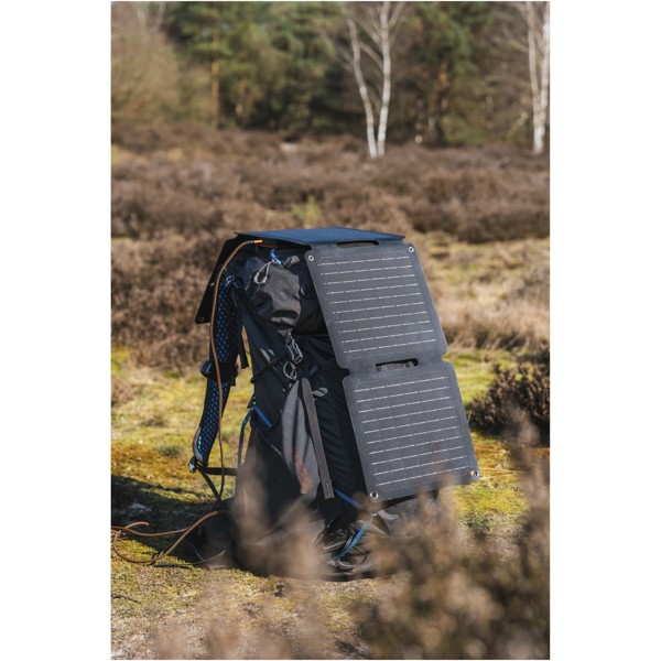 Xtorm XR2S28 SolarBooster 28W foldable solar panel