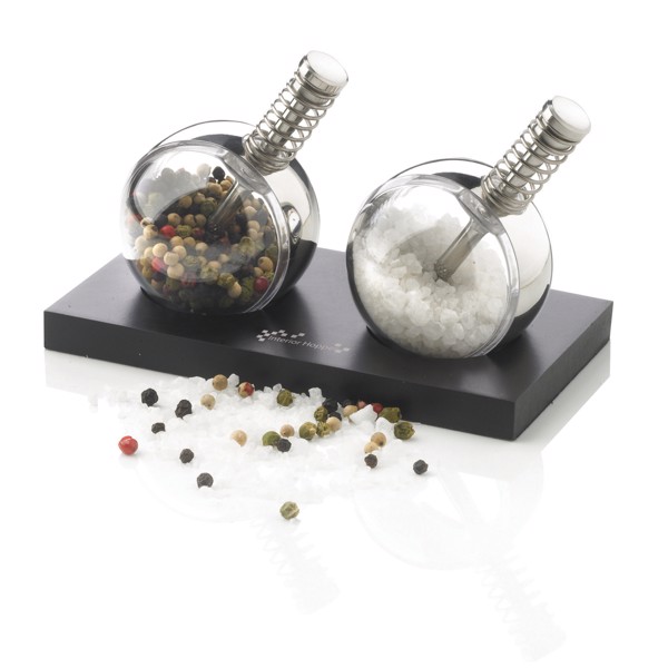 XD - Planet pepper & salt set