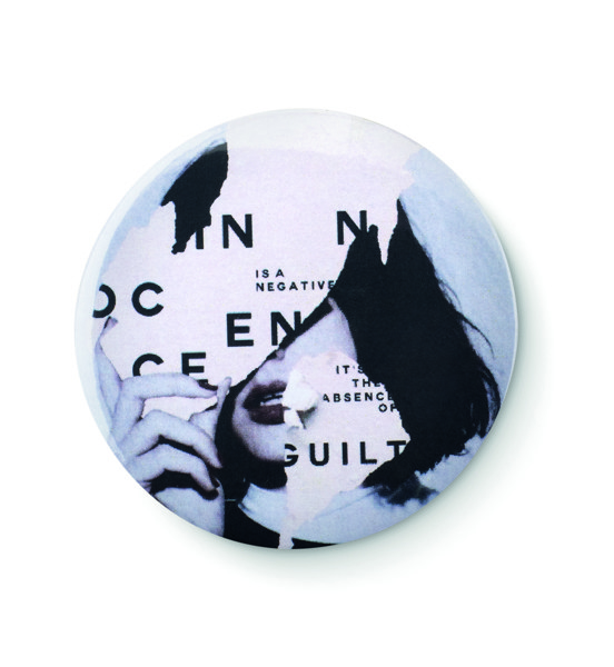 Small pin button