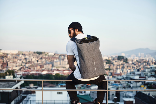 Urban anti-theft cut-proof backpack