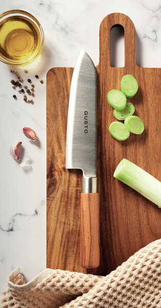 Beech wood chef knife Slice